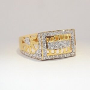 916 cz gold gents ring