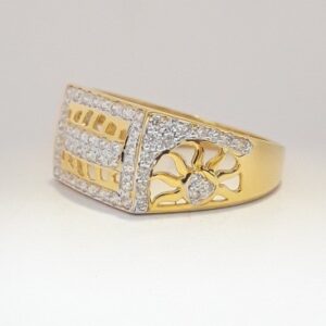 916 cz gold gents ring