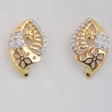 916 Gold decent earring TW0157