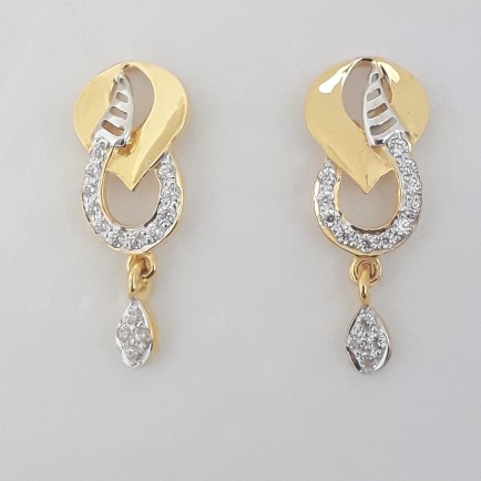 916 Gold exclusive earrings HW3263