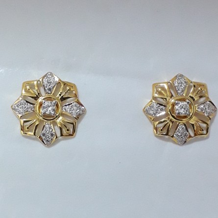 916 Gold light weight round earrings