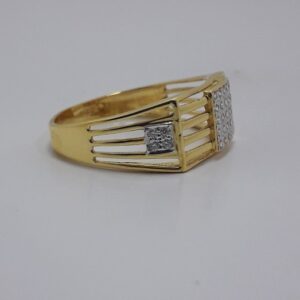 916 Gold fancy Gents ring
