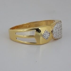 916 gold fancy gents ring