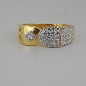 916 gold fancy gents ring