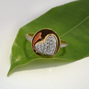 22KT Gold Heart Shape Ring For Women MJ-R011