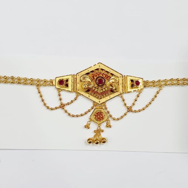 916 gold designer bajubandh
