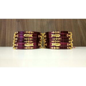 Gold Chudi bangles
