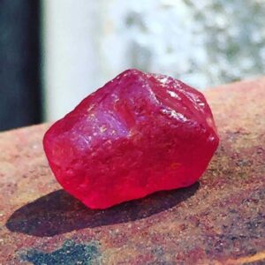 15ct square  ruby-manek