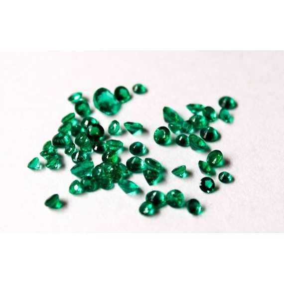 1ct round green emerald-panna