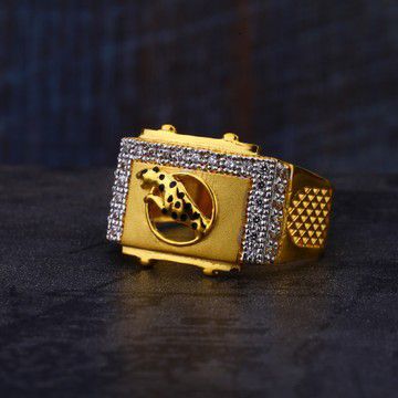 Fancy jaguar gold ring
