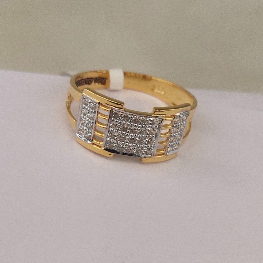 916 Gold Gents Cz Ring