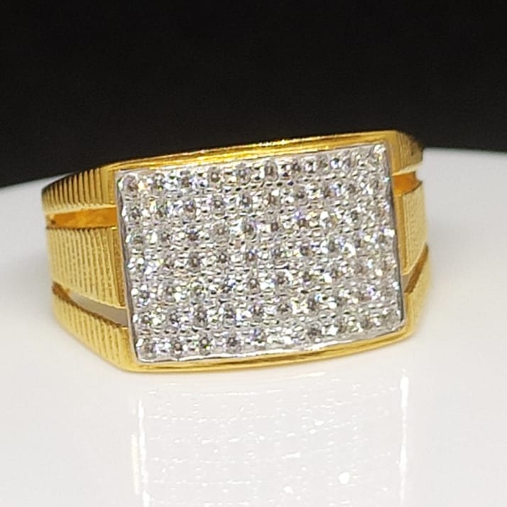 916 gold cz gents ring