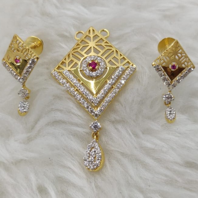 916 gold cz pendant set