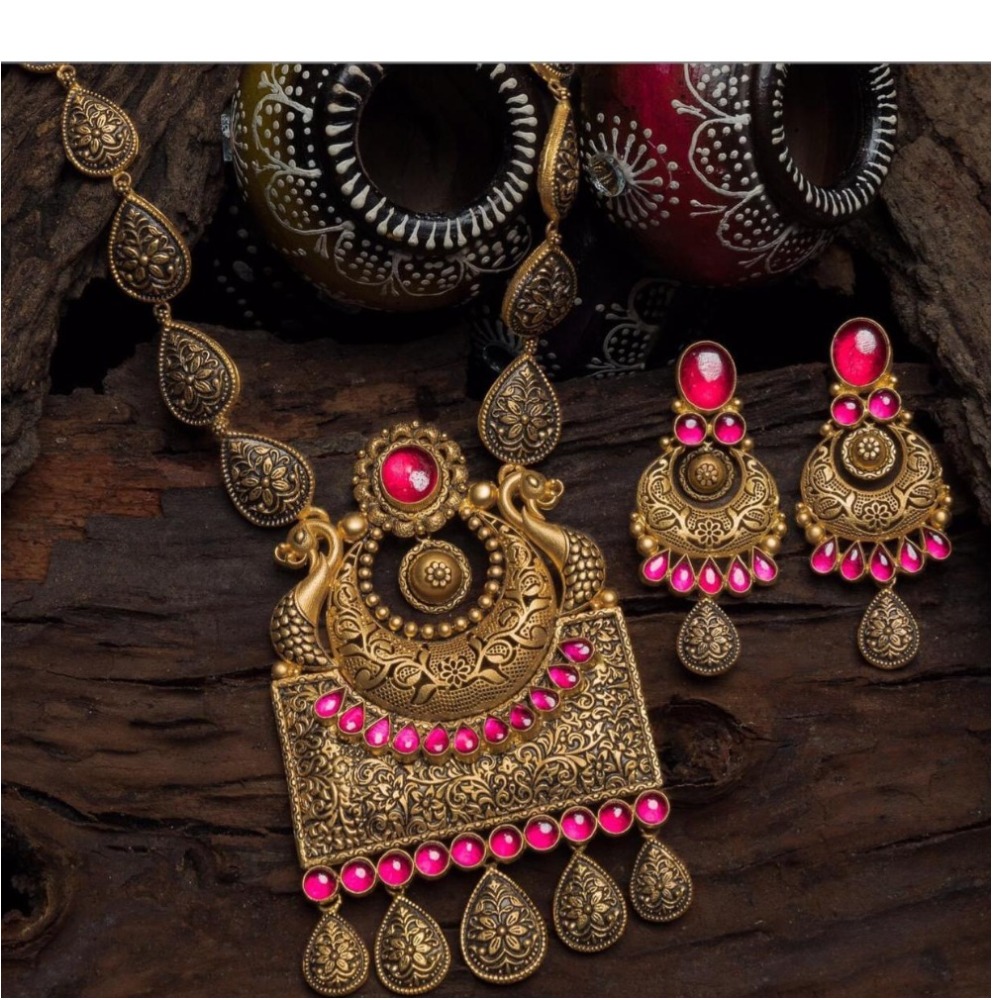916 gold jadtar necklace with earrings