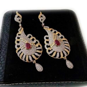 22 Kt 916 Gold  Cz Earrings For Ladies