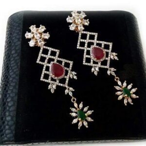 22 Kt 916 Gold  Cz Earrings For Ladies