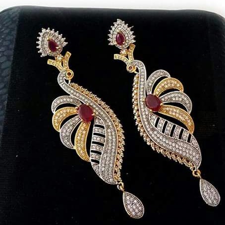 22 Kt 916 Gold  Cz Earrings For Ladies