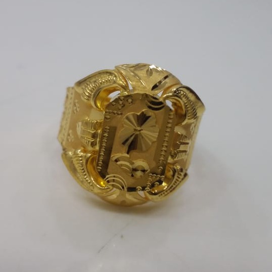 22 kt 916 gold ring for gents