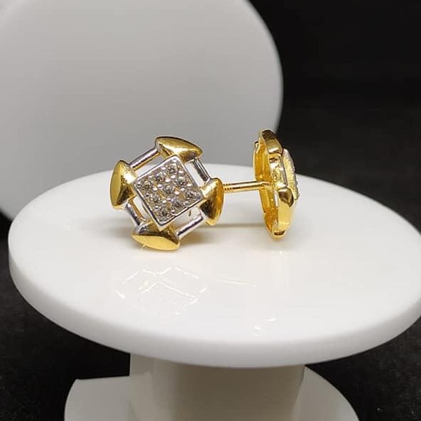 916 Gold Attractive Earring Tops VJ-E011