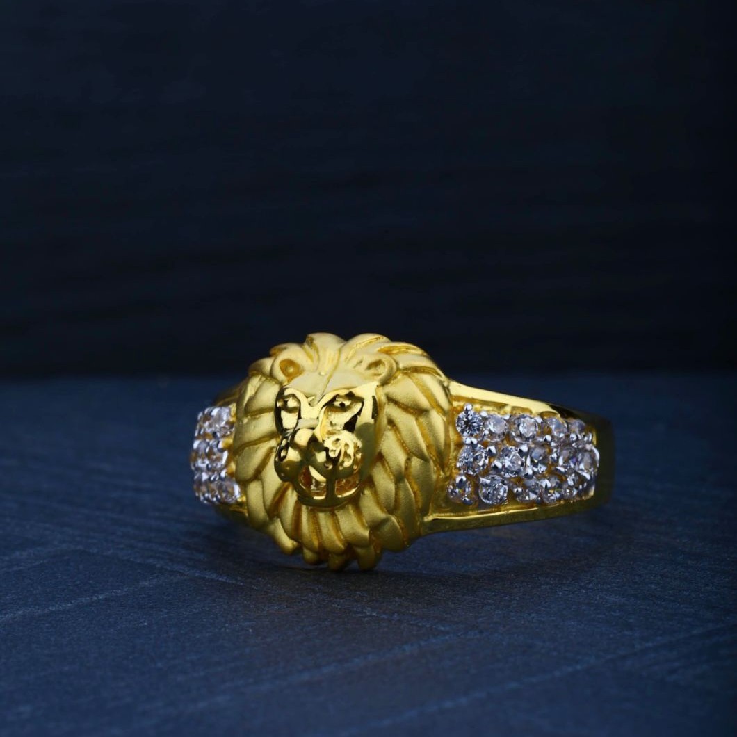 22K Gold Lion Face Ring