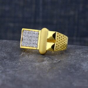 916 Gold Gents Ring