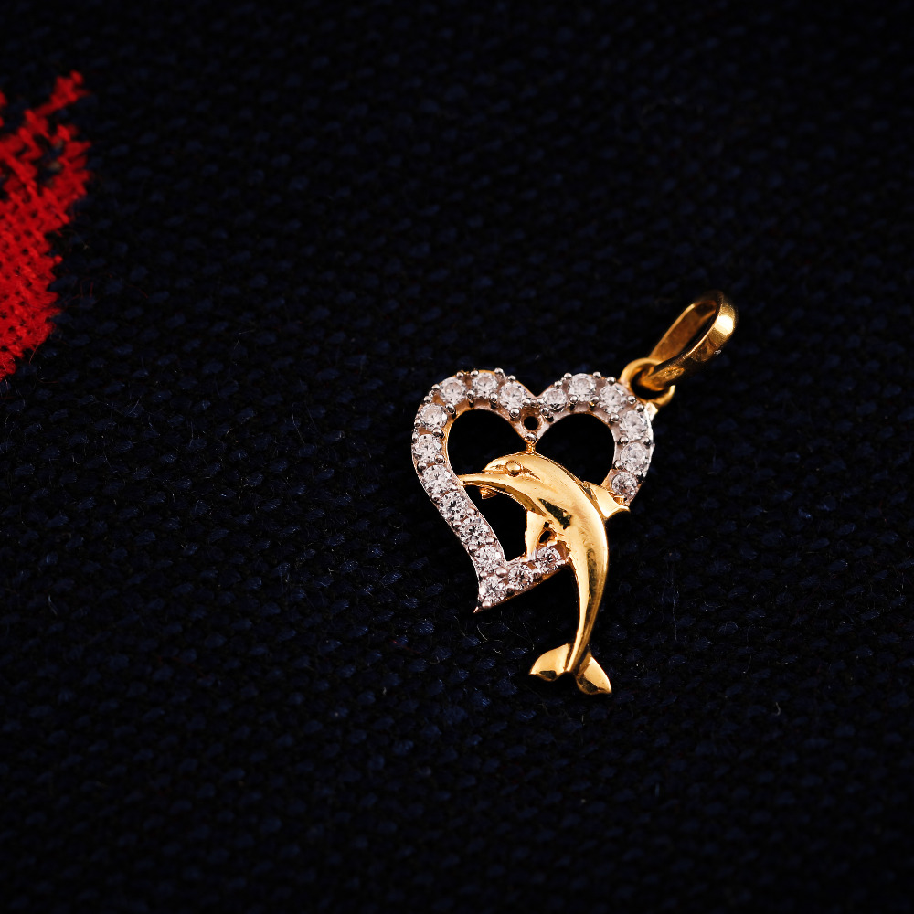 22K HEART FISH PENDANT