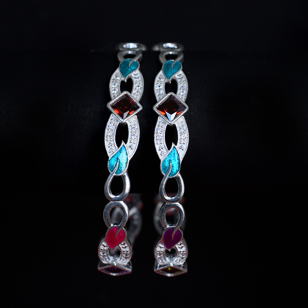 SILVER SQURE KADLI