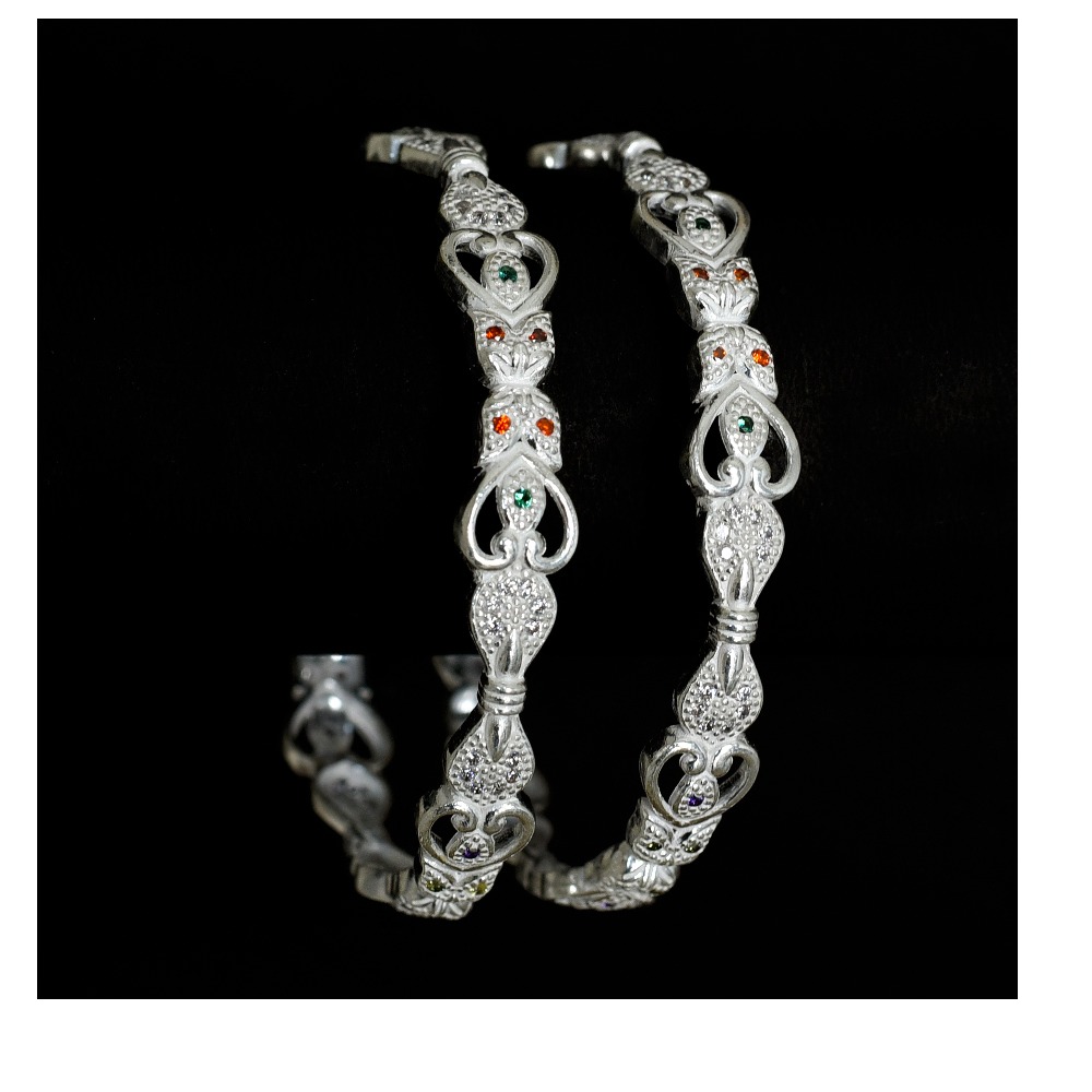 SILVER KADLI