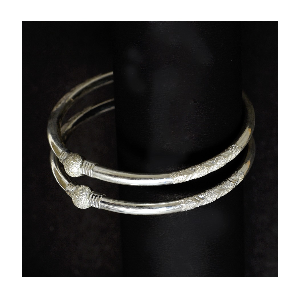 SILVER KADLI