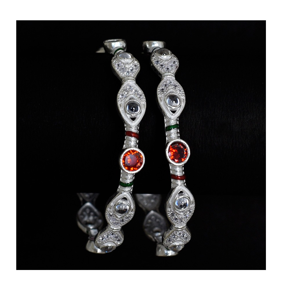 Silver kadli