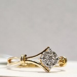 pressure solitaire with knot ring