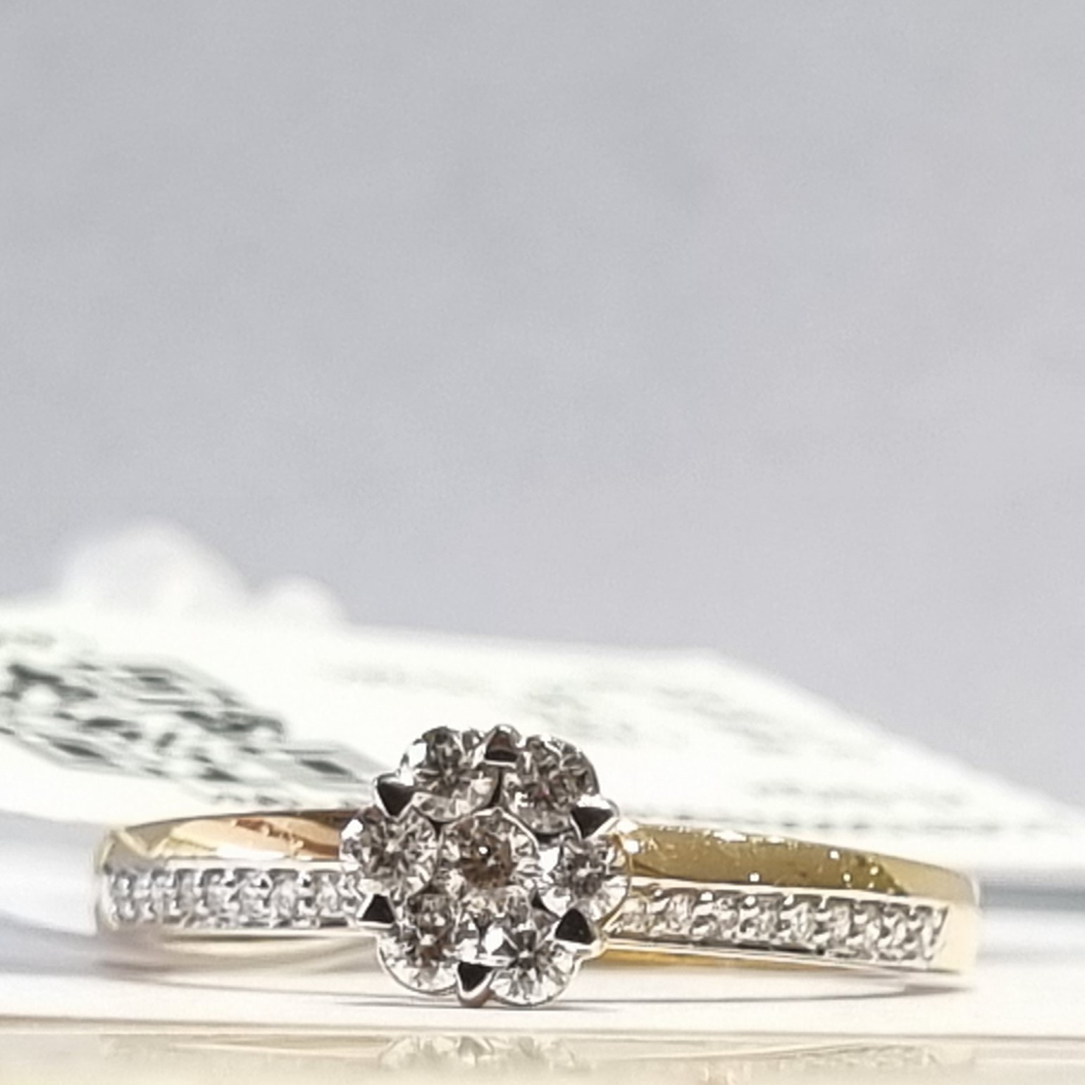 mini pressure solitaire ring