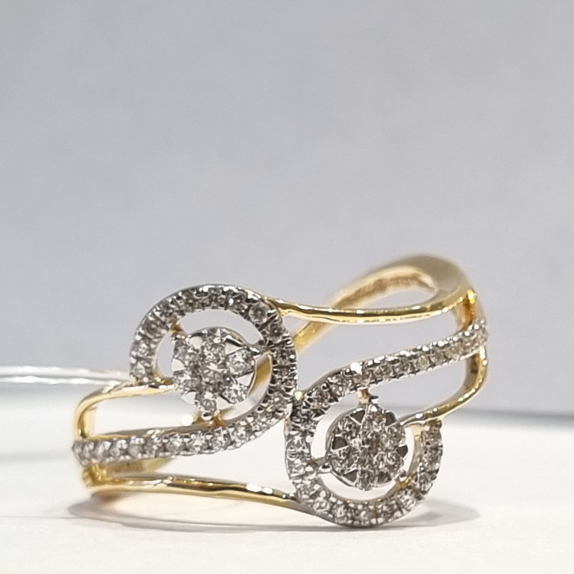 semi solitaire band