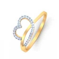 Stylish heart shape diamond ring