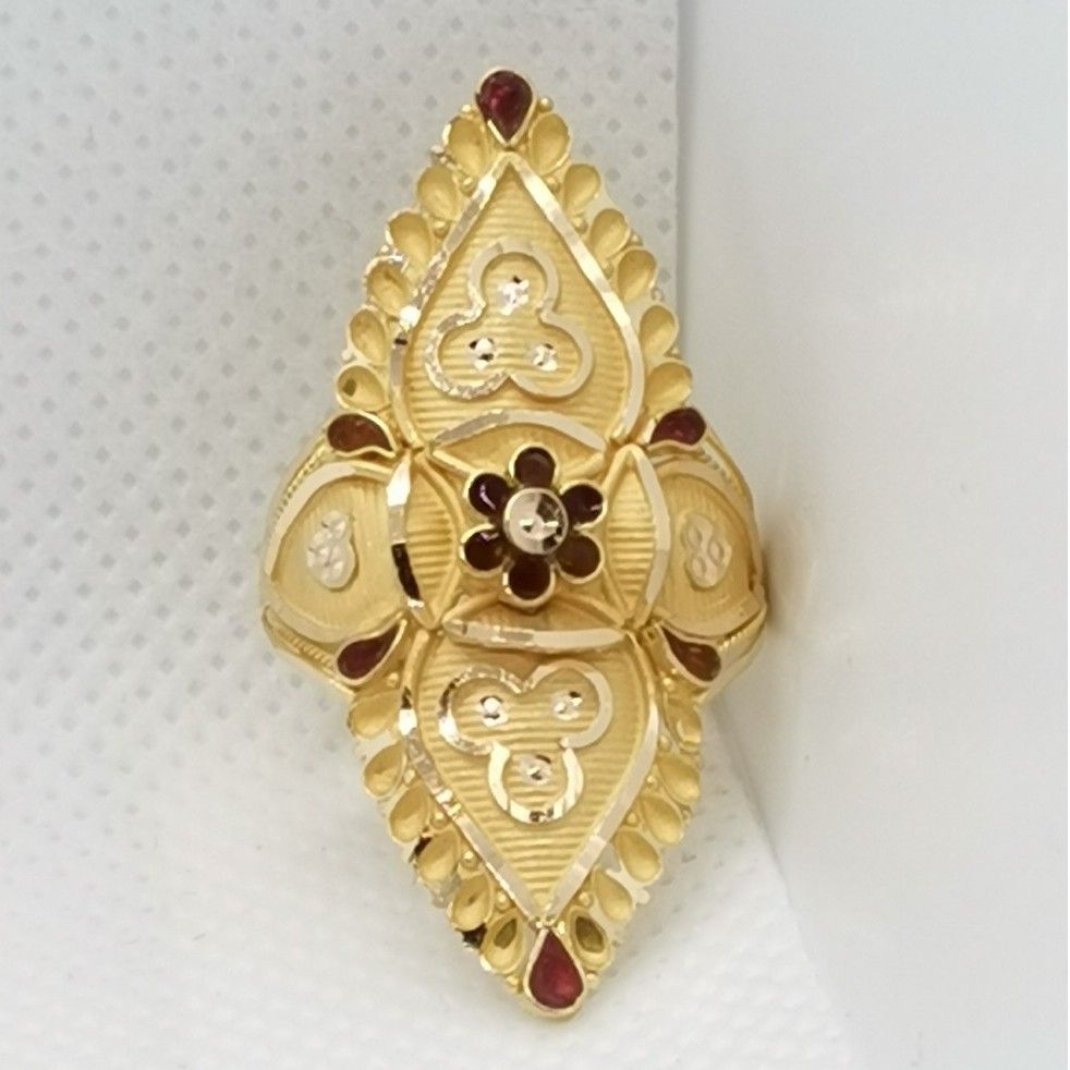 22k Ladies Ring 11