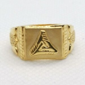 Triangle Ring
