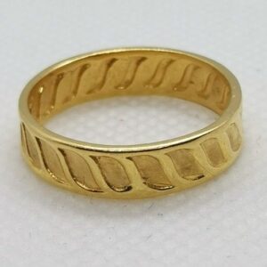 Band Ring