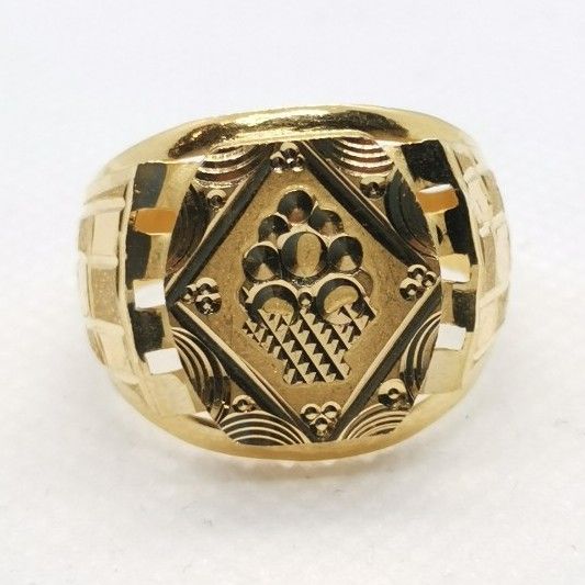 Checked Vase Ring