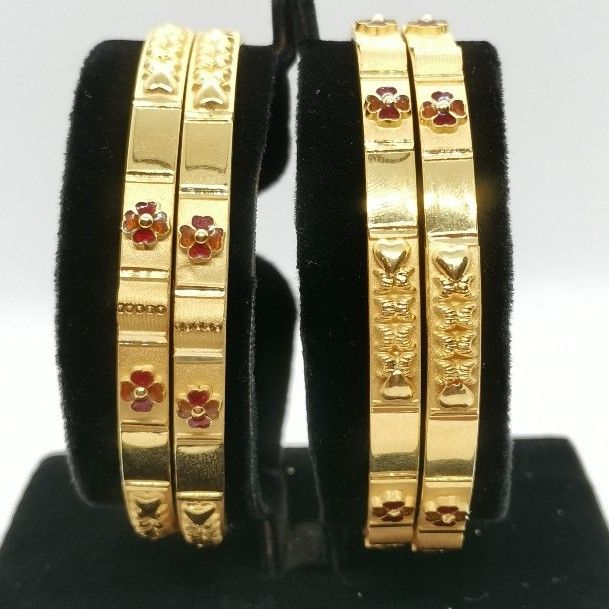 Fancy Flower Meena Bangle