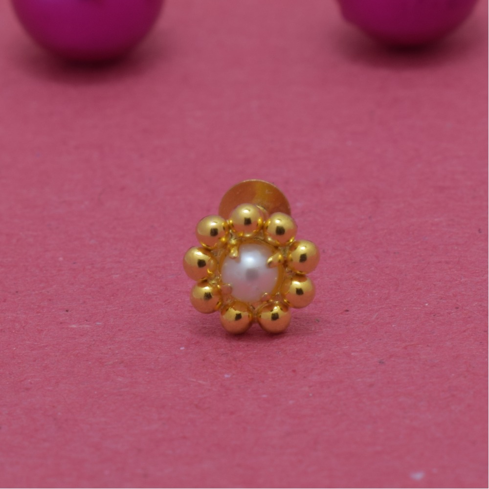 18kt Gold Nose pin