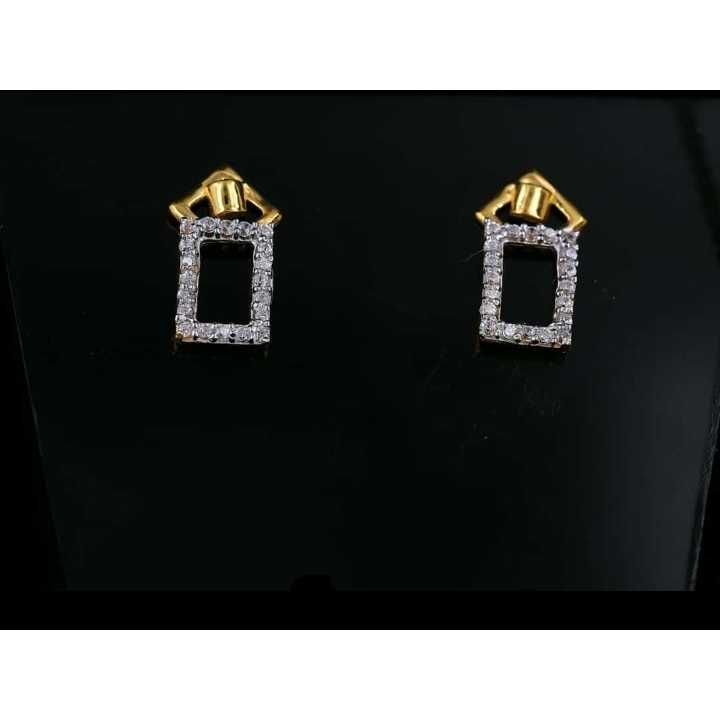 22 K Gold Fancy Earring. NJ-E01158