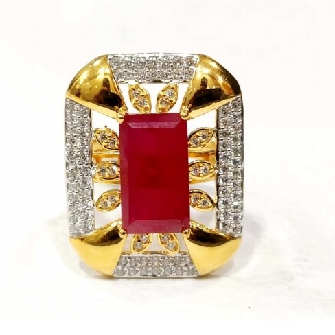 22 k Gold Fancy Cocktail Ring. NJ-R0996