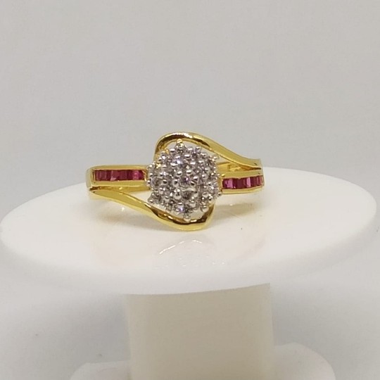 22 k Gold Fancy Ring. NJ-R0991