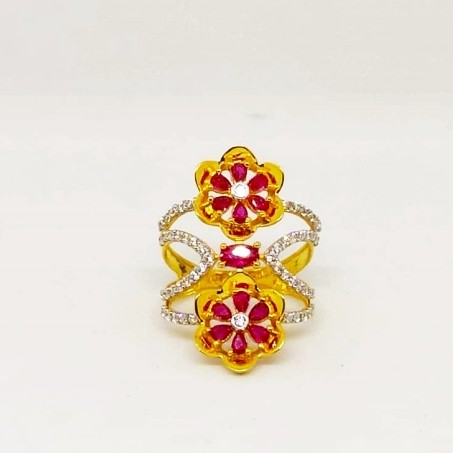 22 k Gold Fancy Ring. NJ-R0986