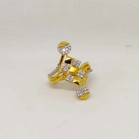22 k gold fancy ring. NJ-R0983
