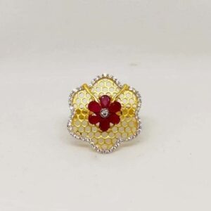 22 k Gold Fancy Cocktail Ring. NJ-R0981
