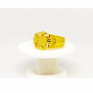 22 k gold ring. nj-r0743
