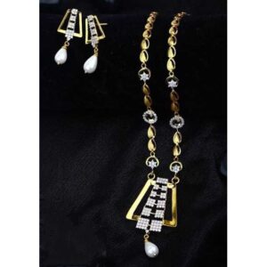 22 K Gold Fancy Pendant Set. NJ-P0610