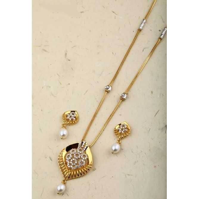 22 k gold pendant set. nj-p0601