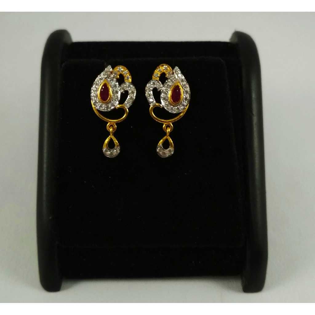 22 K Gold C Z Fancy Earring NJ-E0124